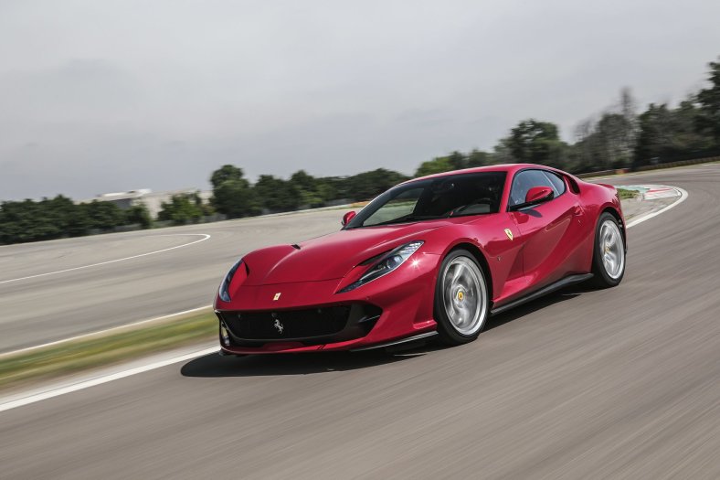 2019 Ferrari 812 Superfast